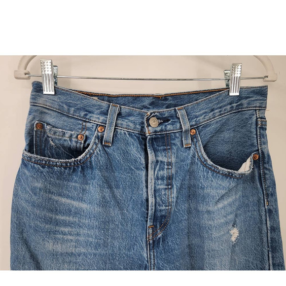 Women's‎ Levis 501 Straight Leg Medium Wash Jeans Distressed Size 27 Button Fly - Picture 4 of 11